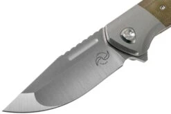 Liong Mah Lanny V2, Green Canvas Micarta, Satin M390 Navaja 12 Liong Mah Lanny V2, Green Canvas Micarta, Satin M390 Navaja -Leatherman Tienda LO LA2 GCM 03 liong mah design