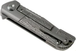 Liong Mah Lanny V2, Textured Titanium, Satin M390 Navaja -Leatherman Tienda LO LA2 TT 04 liong mah design