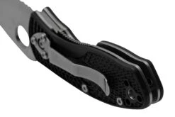 Spyderco Ambitious Lightweight C148SBK Navaja Dentada 11 Spyderco Ambitious Lightweight C148SBK Navaja Dentada -Leatherman Tienda SPC148SBK 04 spyderco