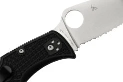 Spyderco LeafJumper Lightweight C262SBK, Serrated Satin VG-10, Black FRN Navaja 12 Spyderco LeafJumper Lightweight C262SBK, Serrated Satin VG-10, Black FRN Navaja -Leatherman Tienda SPC262SBK 05 spyderco